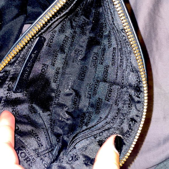 Mini - Picture 2 of 3